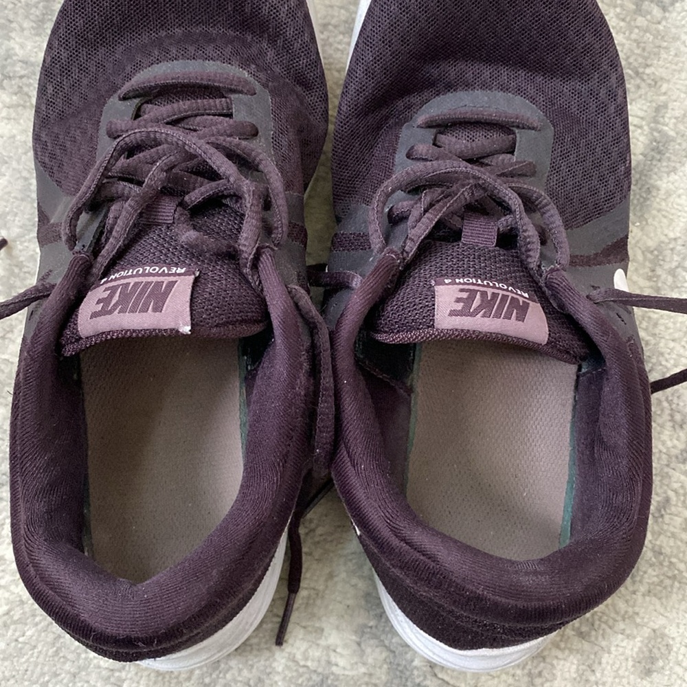NIKE Revolution 4 sneakers - Picture 6 of 10